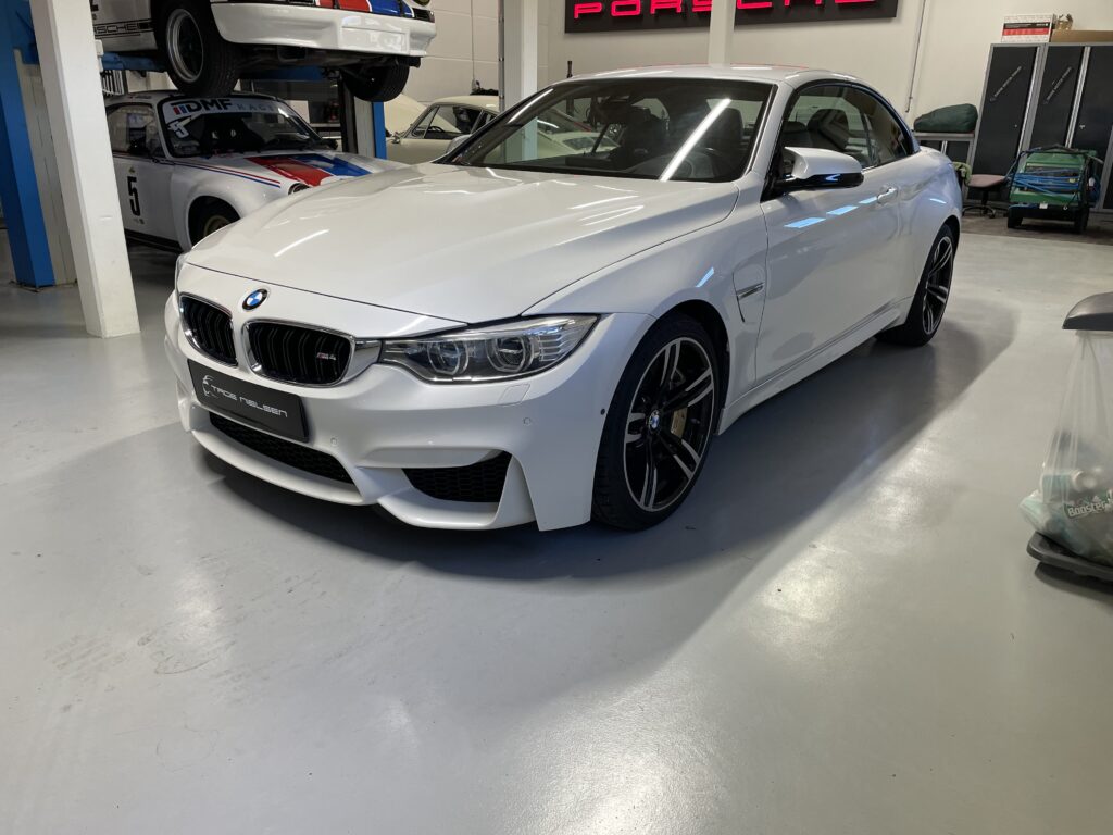 BMW M4 Cabriolet