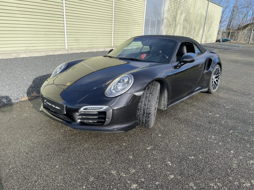 Porsche 991/1 Turbo S km 69000 årg 2014 Cabriolet